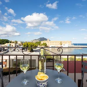 Erasmo Luxury Vista Mare , Palermo Italia